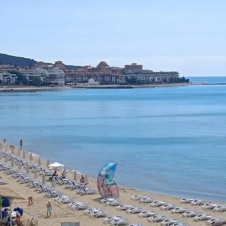 شقة Sea Paradise 2-room Seafront In Sveti Vlas *