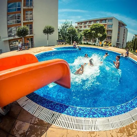 Sea Paradise 2-room Seafront In Sveti Vlas Apartament