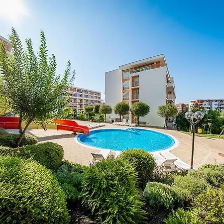 Sea Paradise 2-room Seafront In Sveti Vlas Apartmán