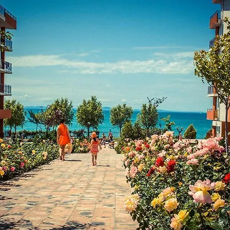 Sea Paradise 2-room Seafront In Sveti Vlas Apartmán Burgas City