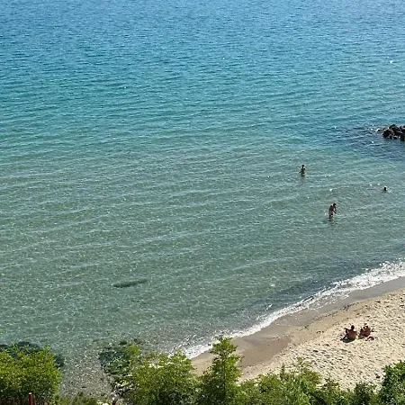 Apartmán Sea Paradise 2-room Seafront In Sveti Vlas *